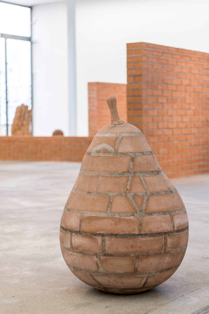 Judith_hopf_stepping_stairs_KW_Berlin_09