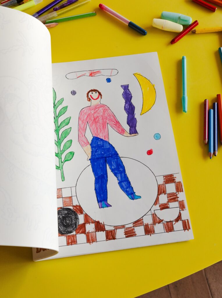 verschillende kunstenaars - Kleur met 28 kunstenaars, 2025 verschillende kunstenaars - Kleur met 28 kunstenaars, 2025