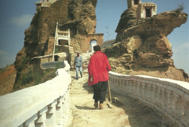 Marina Abramovic & Ulay – The Lovers- The Great Wall Walk (still), 1988